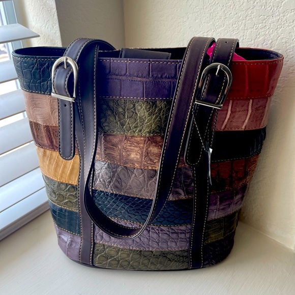 2008 Leather Tote from Tokyo - Picture 1 of 2